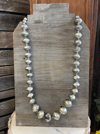 Silver Desert Naja Necklace
