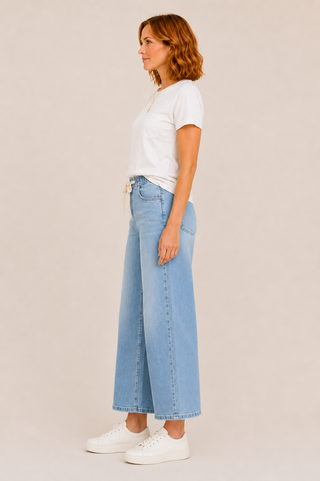 Weekend Detour Wide Leg Jean